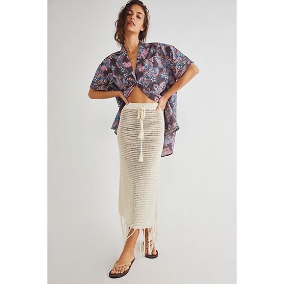Free People Poolside Printed Boyfriend Shirt Size XS - Picture 1 of 7
